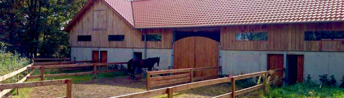 De Paardenboerderij - Verhuur stallen